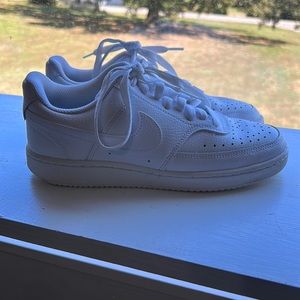 White Women’s Air forces